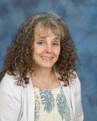 Shelly 2025 Picture - Bluffview Montessori School